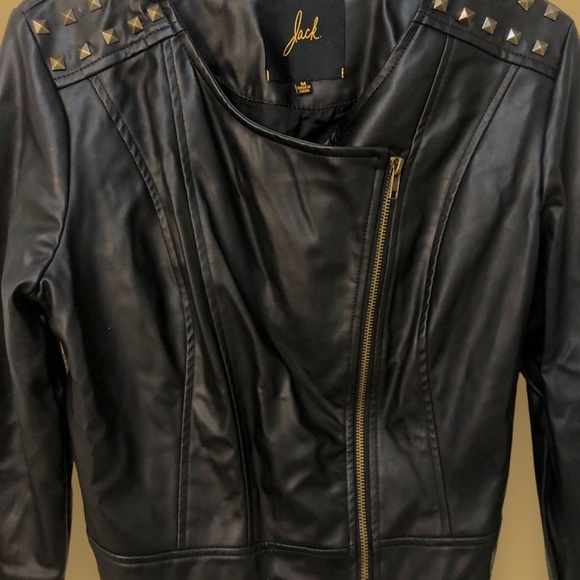 Jack by BB Dakota Vegan Leather Cropped Studded Moto Jacket, women's medium - Picture 5 of 9
